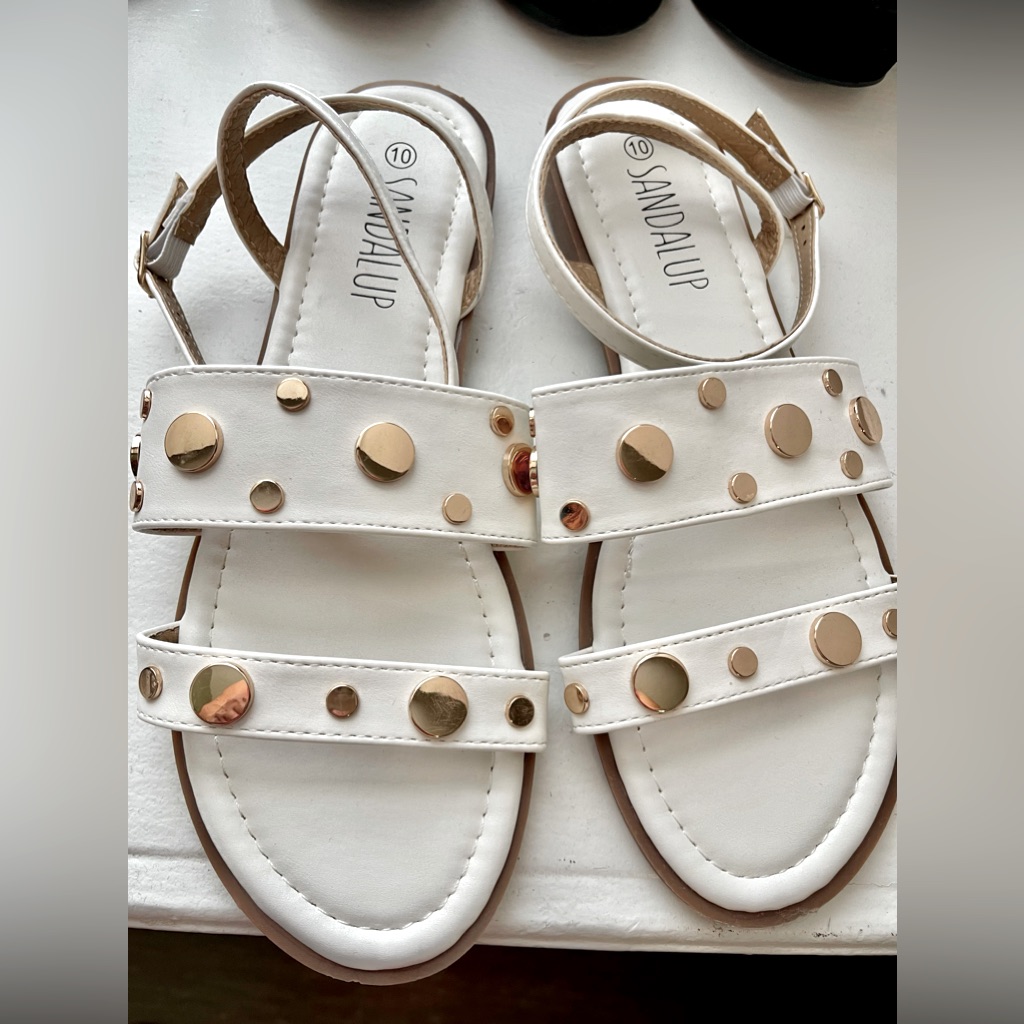 Amazon Flat Sandals
